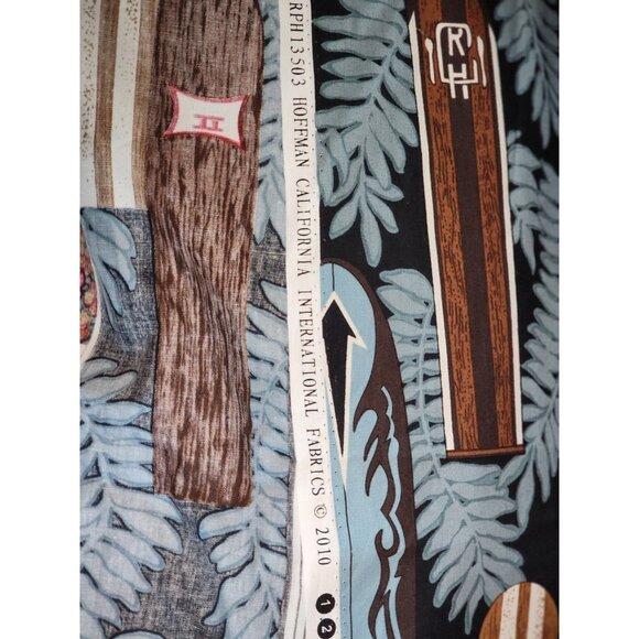 Hoffman California Fabrics Hawaiian Surfboards 2010 34x44 Inches Sewing Tropical - Picture 4 of 4